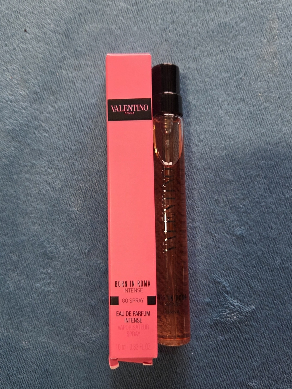 NIB Valentino Donna Born In Roma Intense Travel Size